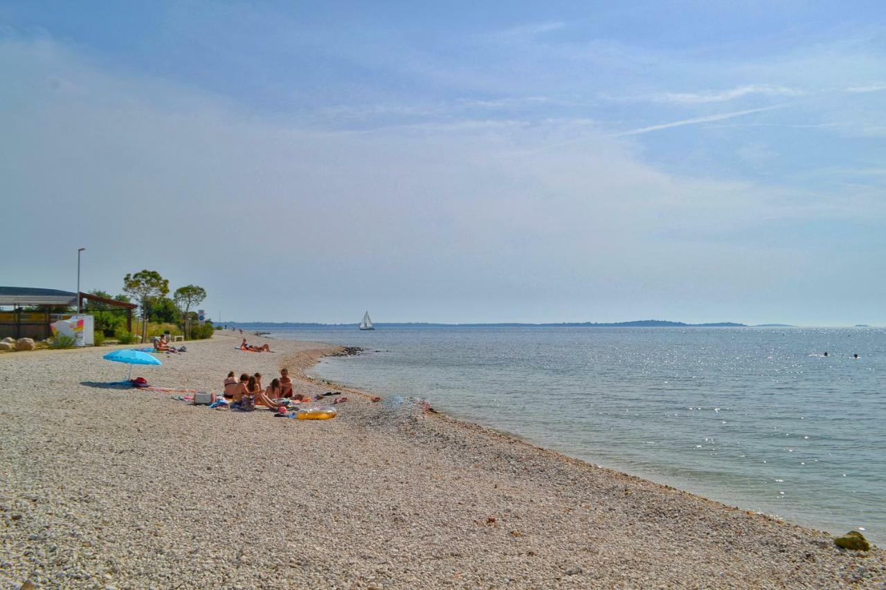 Shimunelka Peroj Exteriör bild
